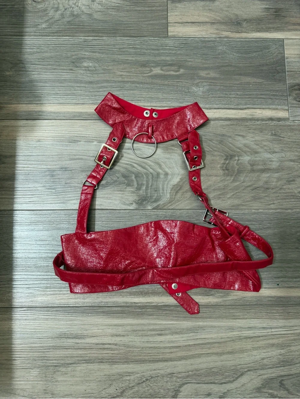 Finesse Red Leather Harness Belt with Ring Detail